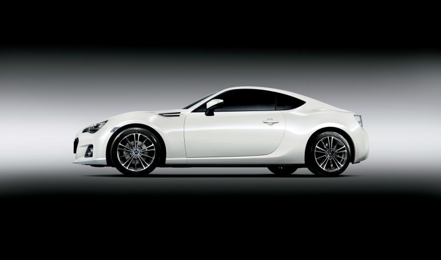  Subaru BRZ 2011 года  (фото 53 из 209)